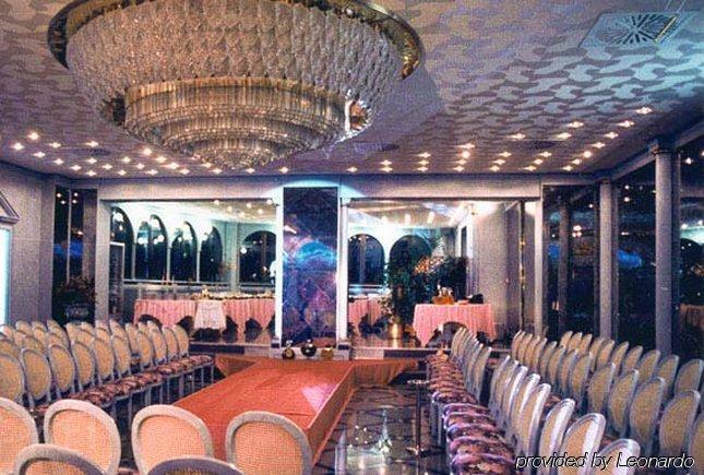 Hotel La Bussola Cittiglio Eksteriør billede